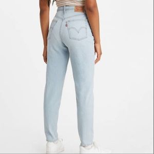 Levi’s high waisted taper jean SOLD